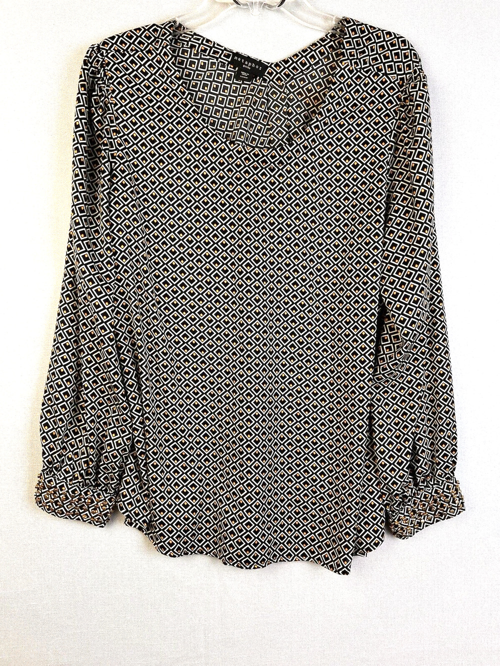 Metaphor Petite Blouse Women's XL P Black White Beaded Cuffs Relaxed Fit Silky